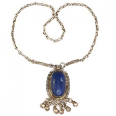 vechi colier berber  " Kirdan ". anturaj de lapis lazuli. Egipt